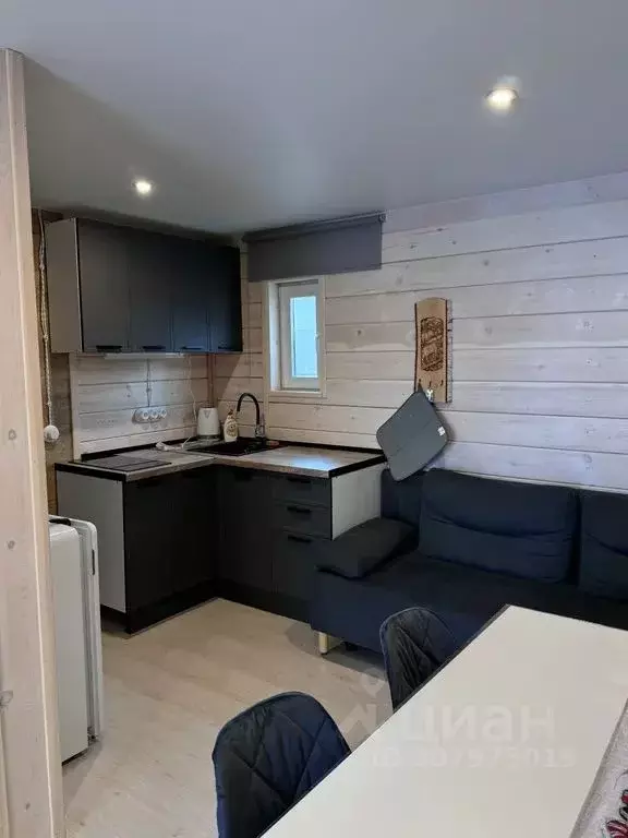 Дом в Иркутская область, Иркутский муниципальный округ, Листвянка рп ... - Фото 2