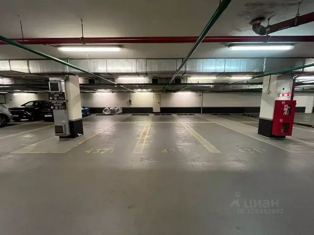 Гараж в Москва наб. Пресненская, 8с1 (29 м) - Фото 1