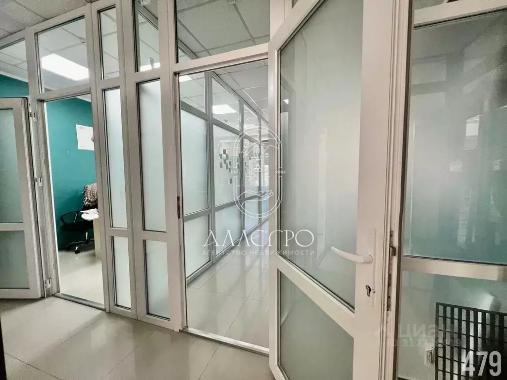 Офис в Севастополь ул. Очаковцев, 19 (47 м) - Фото 2