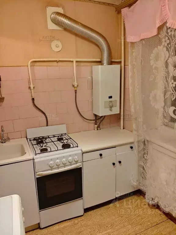 2-к кв. Калужская область, Калуга ул. Поле Свободы, 4 (39.6 м) - Фото 2