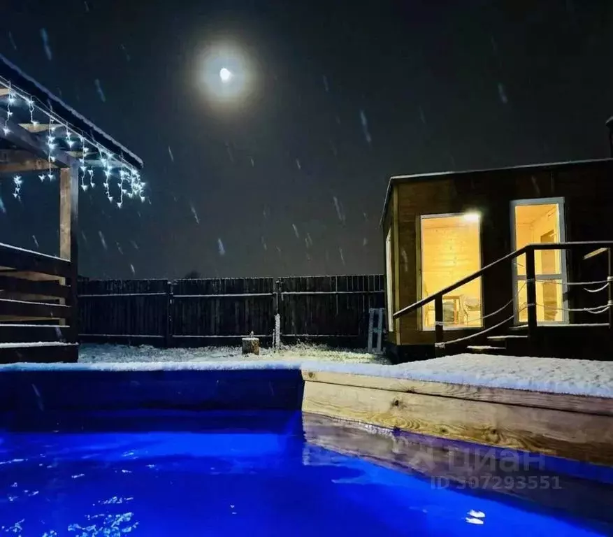 Дом в Красноярский край, Красноярск городской округ, пос. Солонцы ул. ... - Фото 1