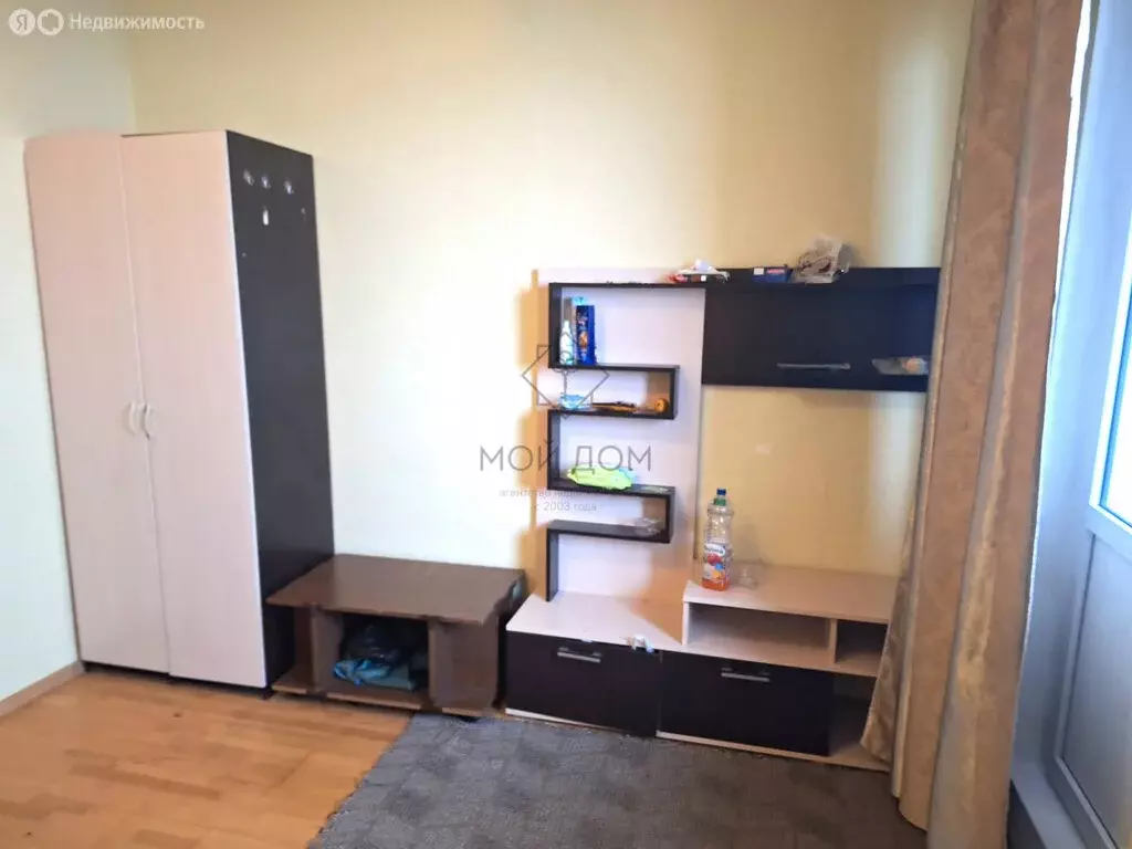 3-комнатная квартира: посёлок городского типа Бутово, жилой комплекс ... - Фото 1