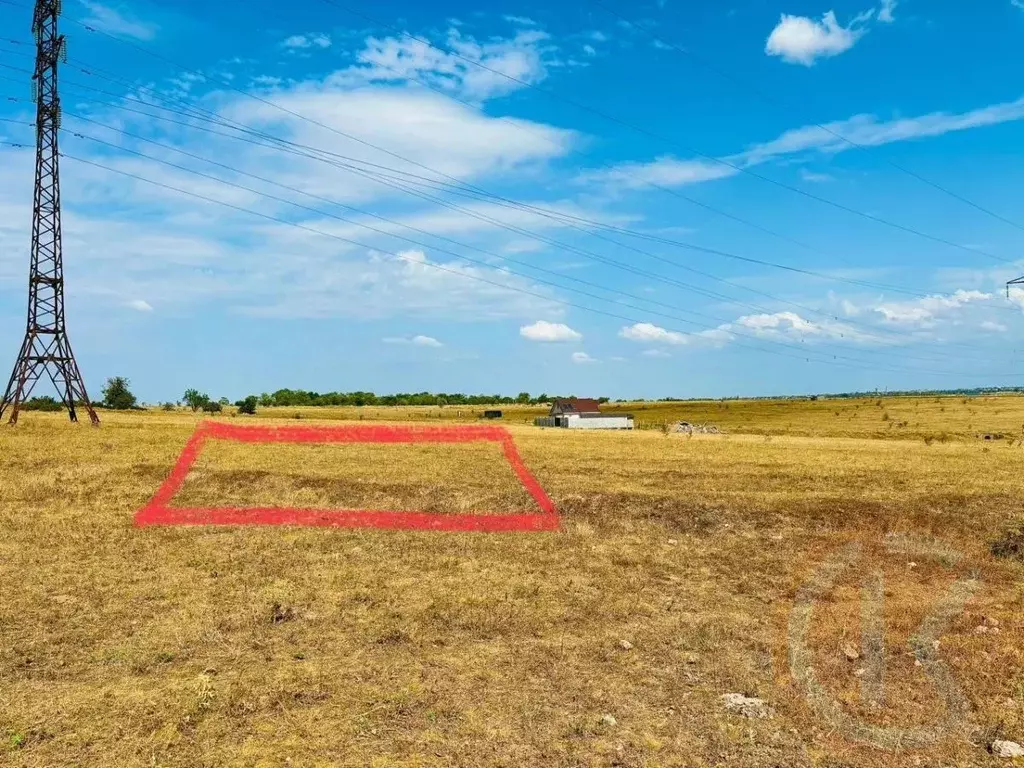 Участок в Крым, Симферопольский район, с. Мирное  (6.0 сот.) - Фото 1