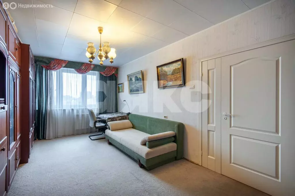 3-комнатная квартира: Москва, Новокосинская улица, 24к1 (80 м) - Фото 1