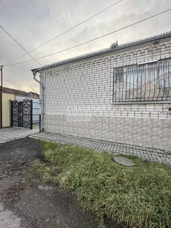 Дом в Кабардино-Балкария, Нальчик ул. Захарова, 13 (120 м) - Фото 0