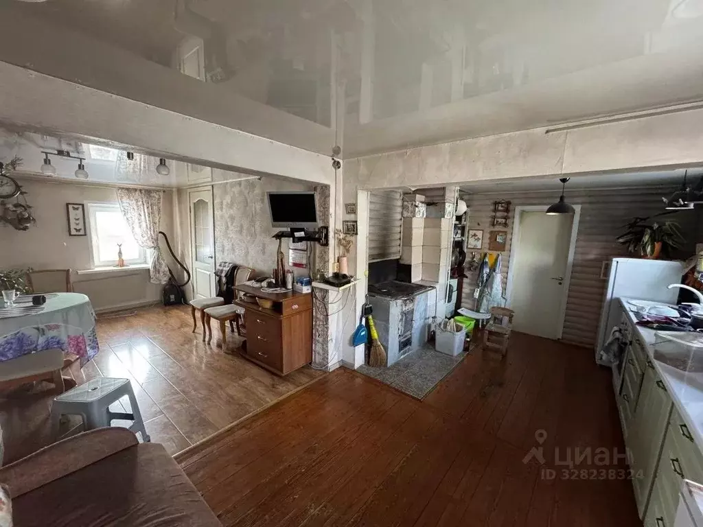 Дом в Камчатский край, Елизово Хабаровская ул. (50 м) - Фото 1