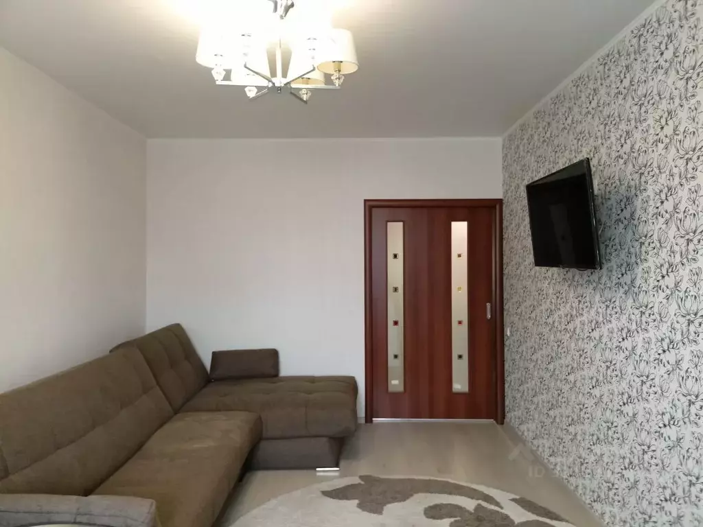 2-к кв. Астраханская область, Астрахань Кубанская ул., 31 (54.5 м) - Фото 2