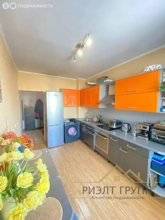 3-комнатная квартира: Казань, улица Восстания, 109 (71 м) - Фото 2