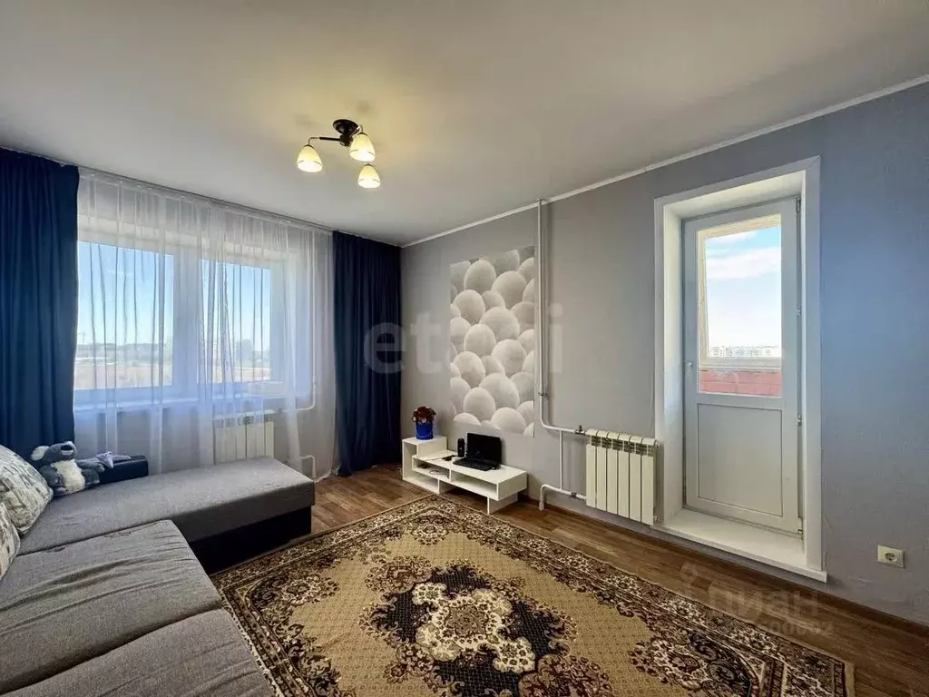 2-к кв. Тюменская область, Тюмень ул. Обдорская, 3 (50.0 м) - Фото 1