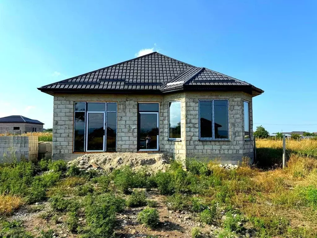 Дом в Кабардино-Балкария, Чегем ул. Кудаева (150 м) - Фото 0