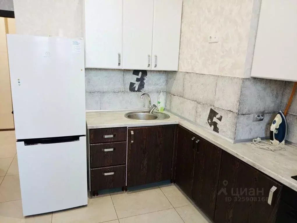 1-к кв. Крым, Симферополь ул. Набережная имени 60-летия СССР, 50к4 ... - Фото 2