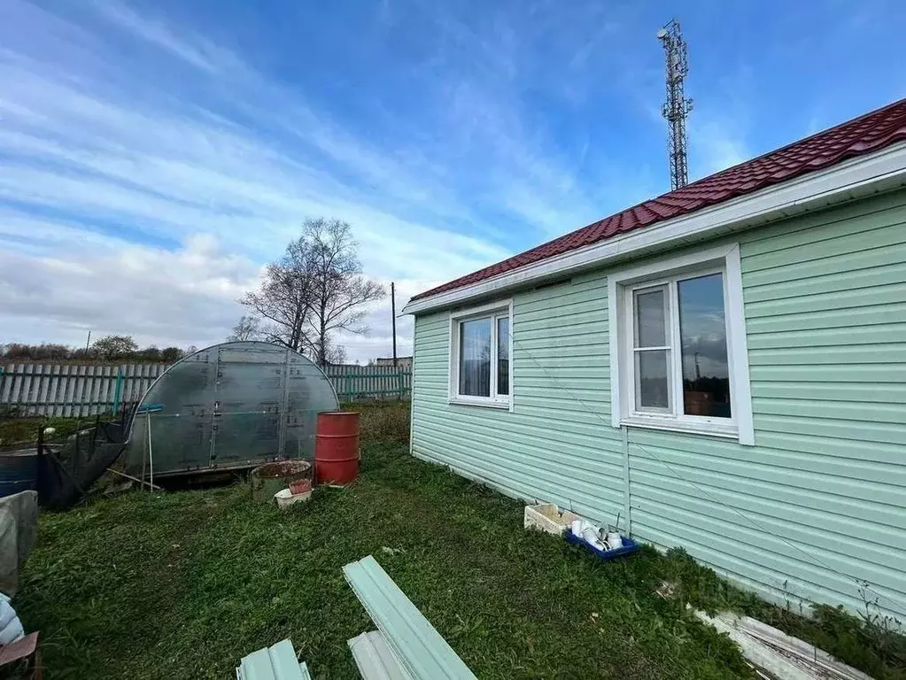 Дом в Хабаровский край, Ванинский район, Октябрьский рп Сибирская ул., ... - Фото 1