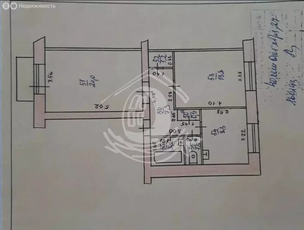 2-комнатная квартира: Барнаул, улица 40 лет Октября, 27 (56.1 м) - Фото 1