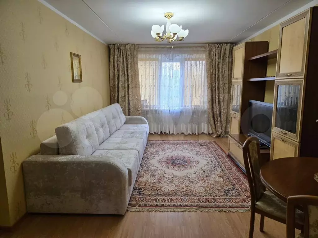 3-к. квартира, 60 м, 6/9 эт. - Фото 1