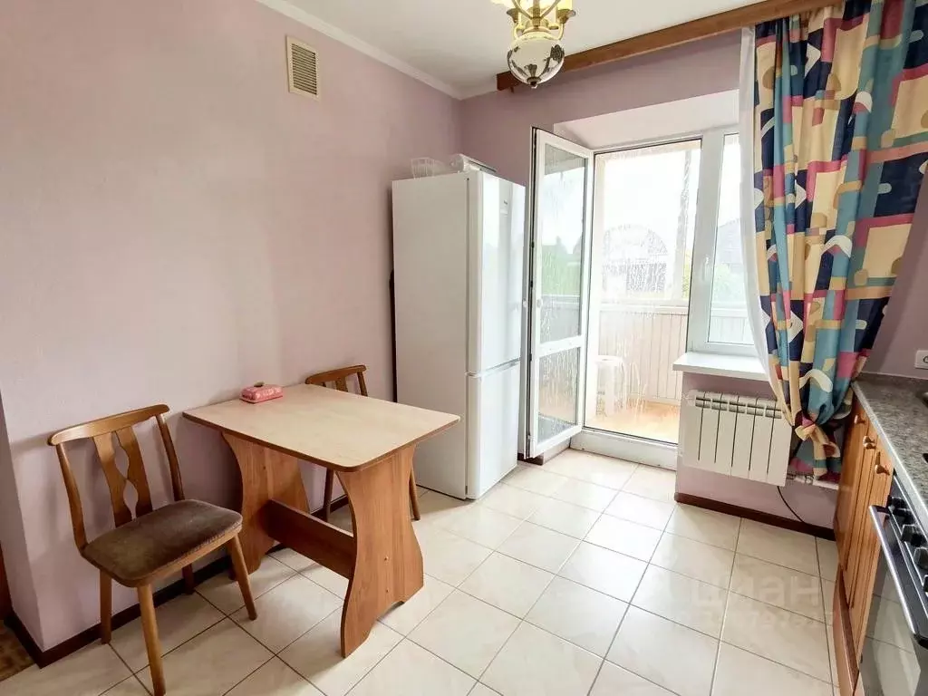 3-к кв. Красноярский край, Красноярск ул. Марковского, 80 (81.0 м) - Фото 1