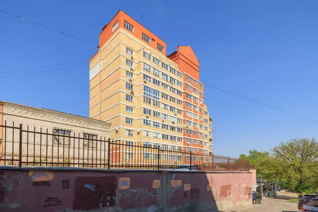 3-к кв. Брянская область, Брянск Набережная ул., 1 (100.3 м) - Фото 2