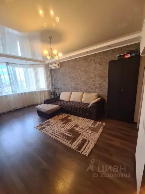 1-к кв. Тюменская область, Тюмень ул. Герцена, 82/1 (60.0 м) - Фото 0