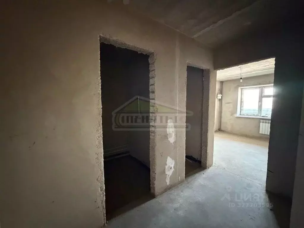 1-к кв. Орловская область, Орел ул. Генерала Родина, 64 (46.0 м) - Фото 2