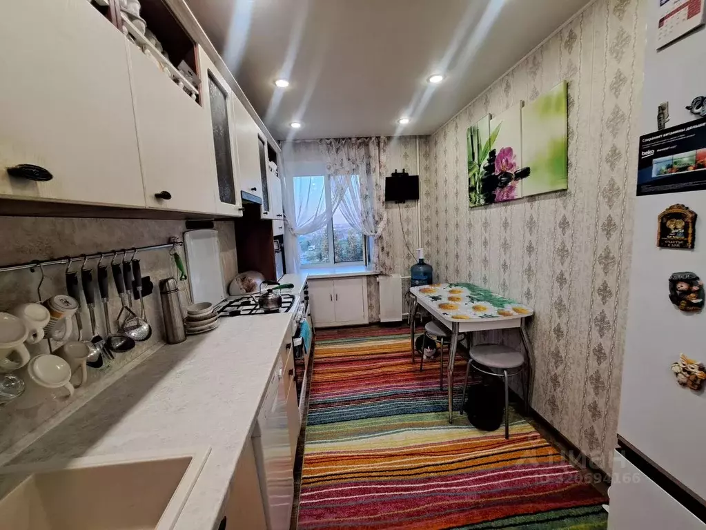 3-к кв. Курганская область, Курган ул. Макаренко, 96к1 (66.2 м) - Фото 2