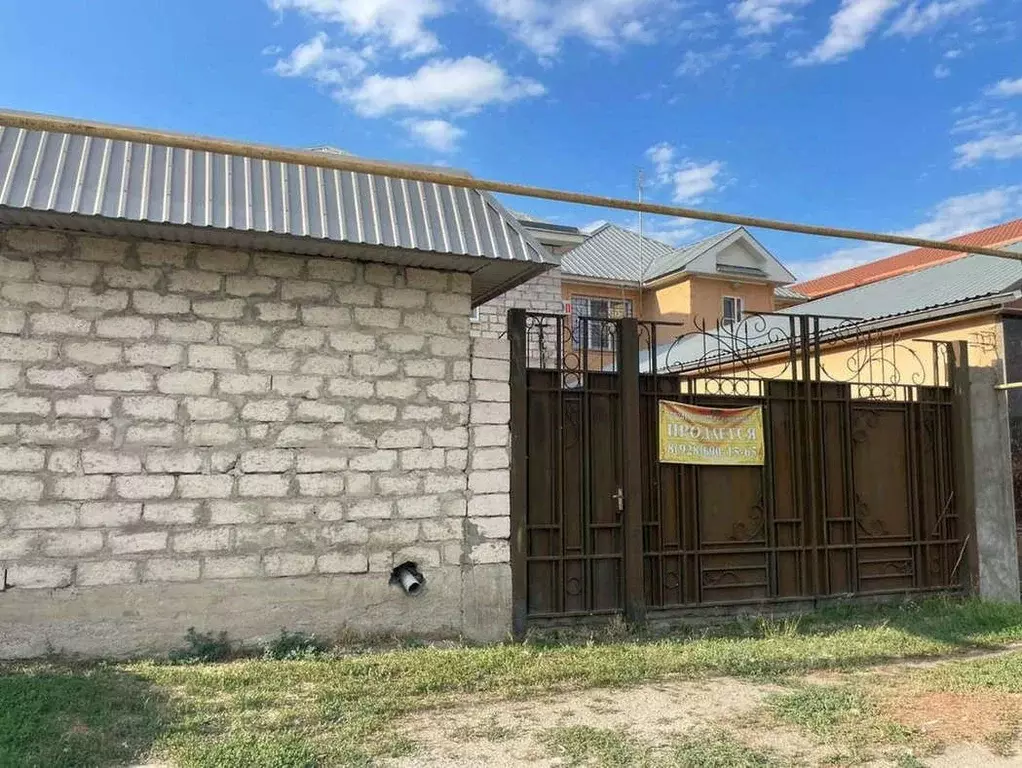 Дом в Кабардино-Балкария, Баксан ул. Имени Ю.А. Гагарина, 105 (240 м) - Фото 2