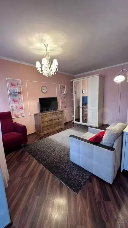 1-к. квартира, 45 м, 3/9 эт. - Фото 0