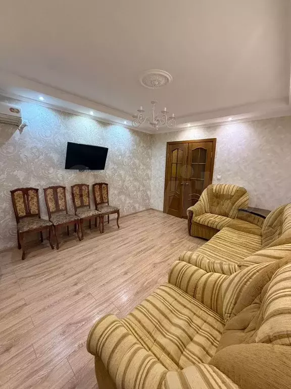 3-к. квартира, 67 м, 3/9 эт. - Фото 1