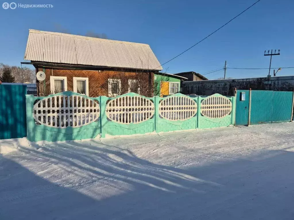 Дом в Красноярский край, Ачинский муниципальный округ, посёлок ... - Фото 1