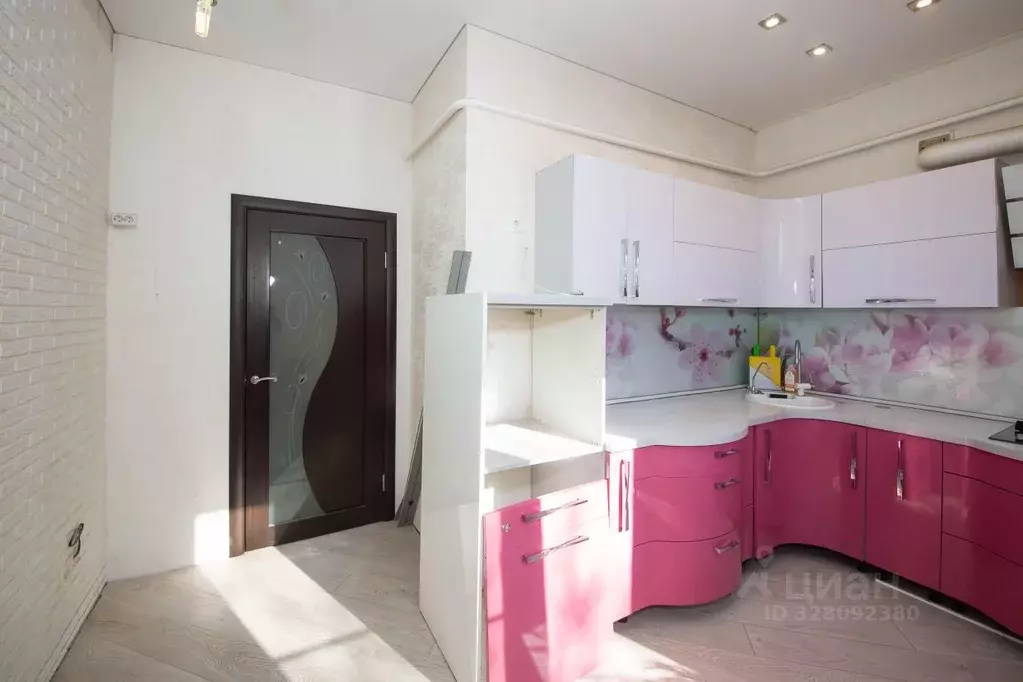 3-к кв. Ярославская область, Ярославль Спартаковская ул., 13 (72.0 м) - Фото 2