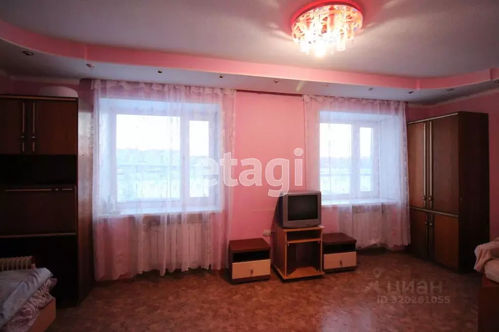 3-к кв. Ямало-Ненецкий АО, Новый Уренгой Железнодорожная ул., 2 (70.0 ... - Фото 0