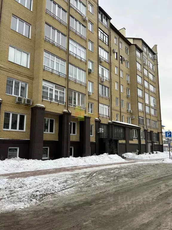 3-к кв. Омская область, Омск Старгород мкр, ул. Шукшина, 8 (95.0 м) - Фото 0
