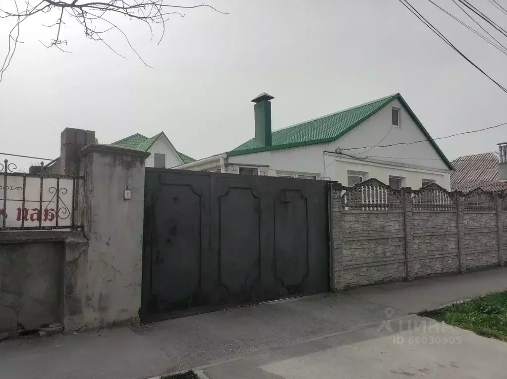 Дом в Крым, Симферополь ул. Гавена (200 м) - Фото 0