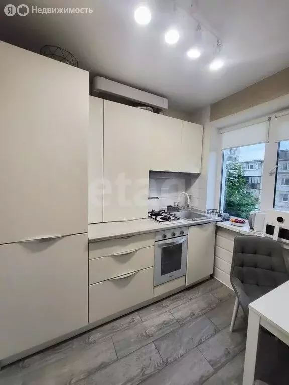 2-комнатная квартира: Сыктывкар, улица Пушкина, 79 (44.6 м) - Фото 1