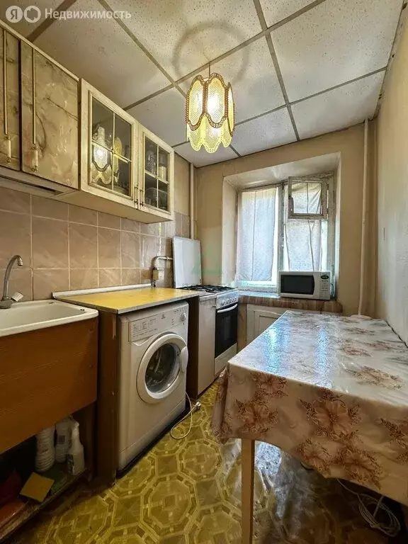2-комнатная квартира: Уфа, проспект Октября, 105 (38 м) - Фото 1