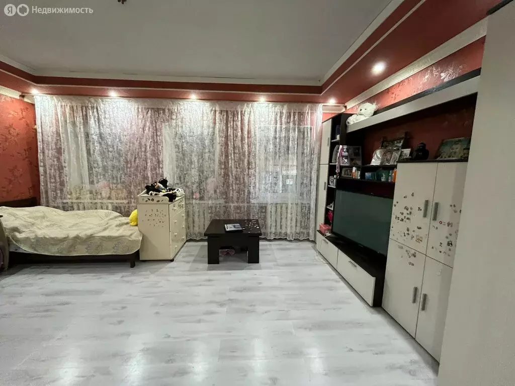 Дом в село Чалтырь, улица Абовяна, 57 (100 м) - Фото 0