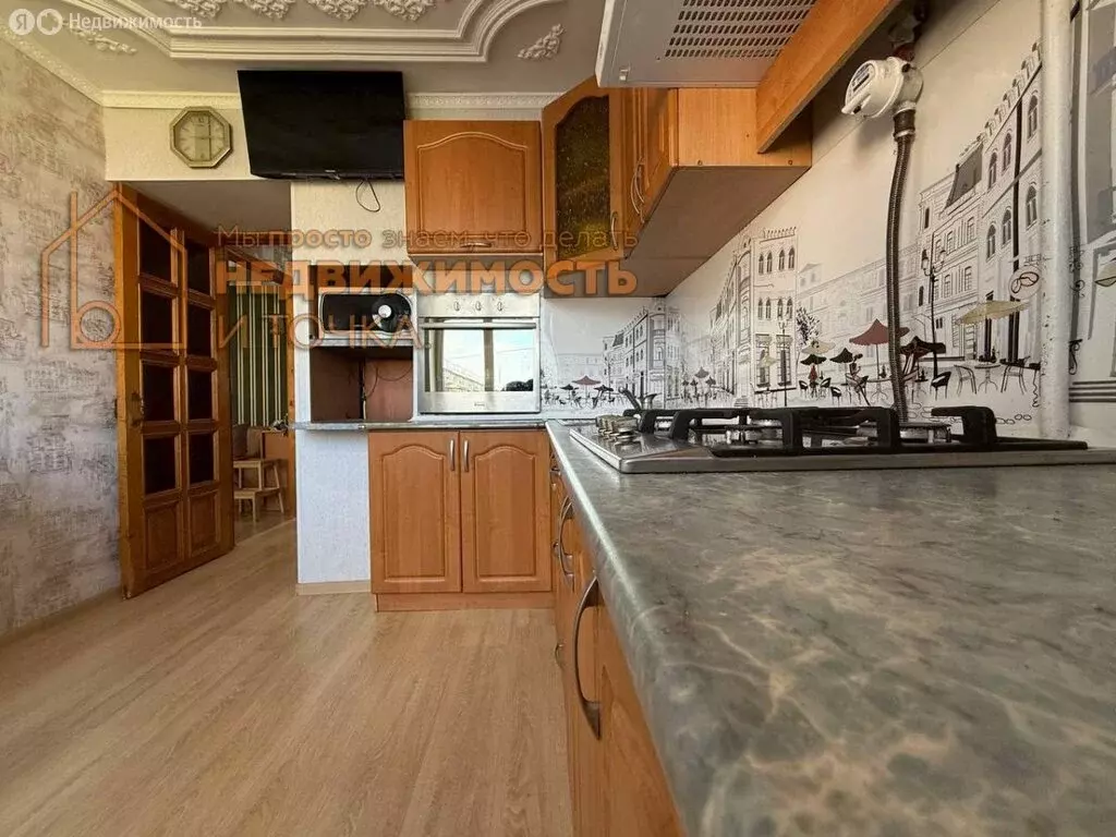 4-комнатная квартира: Нефтекамск, улица Победы, 15 (71 м) - Фото 0