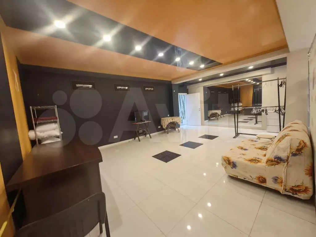 2-к. квартира, 140 м, 2/5 эт. - Фото 0