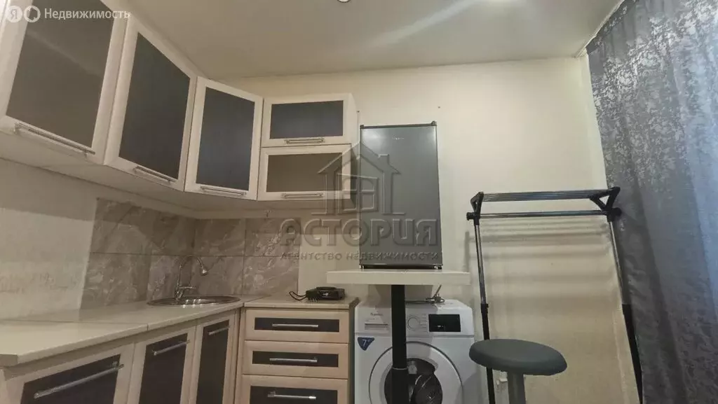 Квартира-студия: Красноярск, улица Железнодорожников, 15 (16 м) - Фото 1