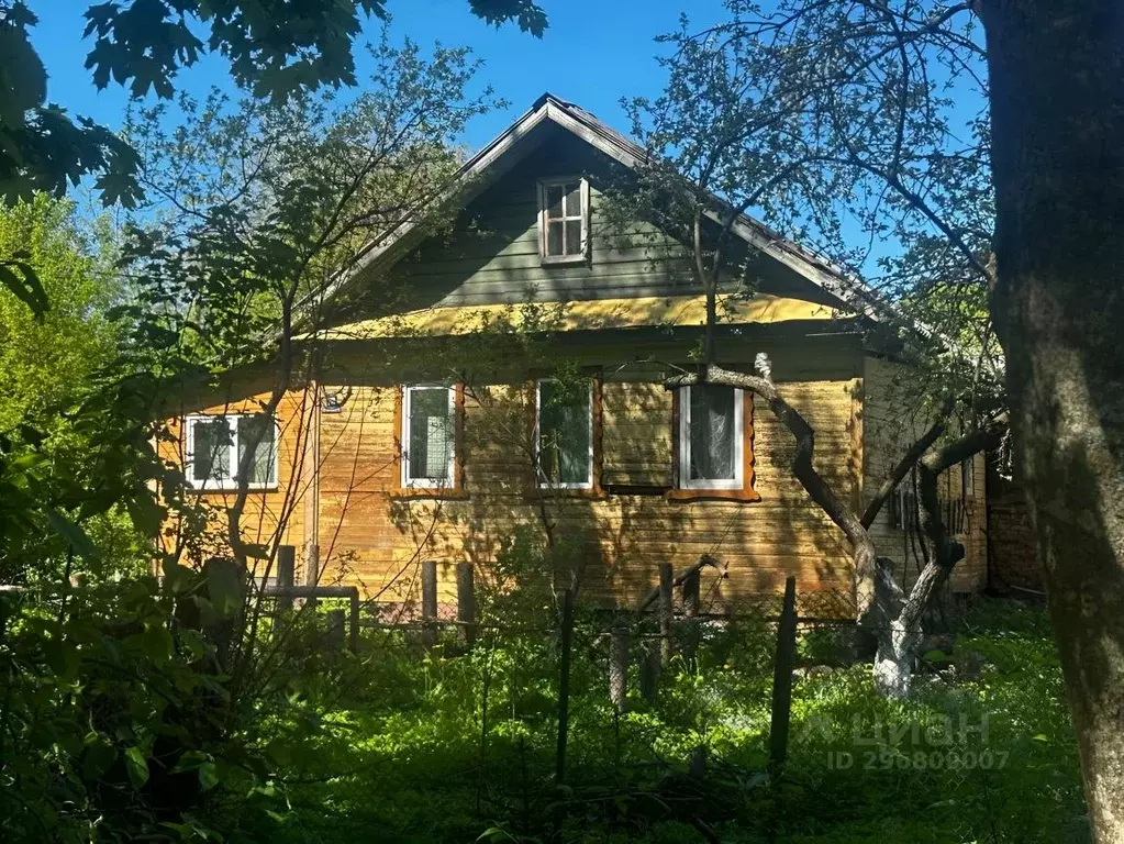 Дом в Новгородская область, Малая Вишера ул. Урицкого, 78 (68 м) - Фото 0