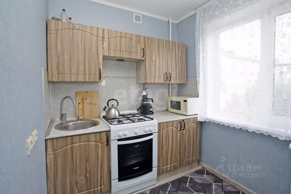 2-к кв. Омская область, Омск ул. 27-я Северная, 123Б (47.3 м) - Фото 0