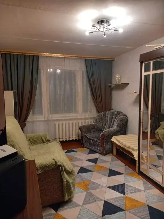 Комната Москва, Москва, Щербинка ул. Чапаева, 9 (14.8 м) - Фото 1