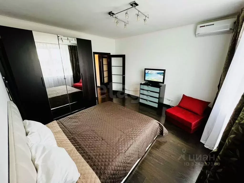 1-к кв. Татарстан, Казань Чистопольская ул., 64 (40.0 м) - Фото 2