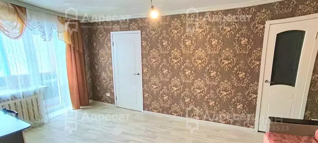 2-к кв. Волгоградская область, Волгоград ул. Вершинина, 14 (42.9 м) - Фото 0