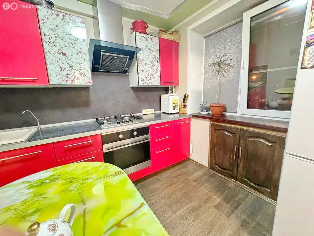 3-комнатная квартира: Воронеж, улица Остужева, 13 (58.7 м) - Фото 1