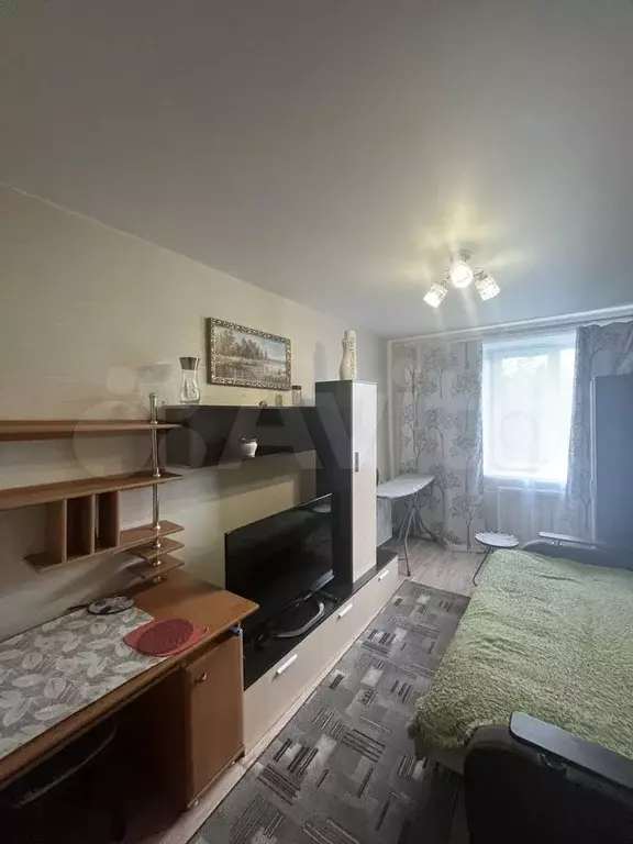 Комната 10,8 м в 3-к., 5/5 эт. - Фото 1