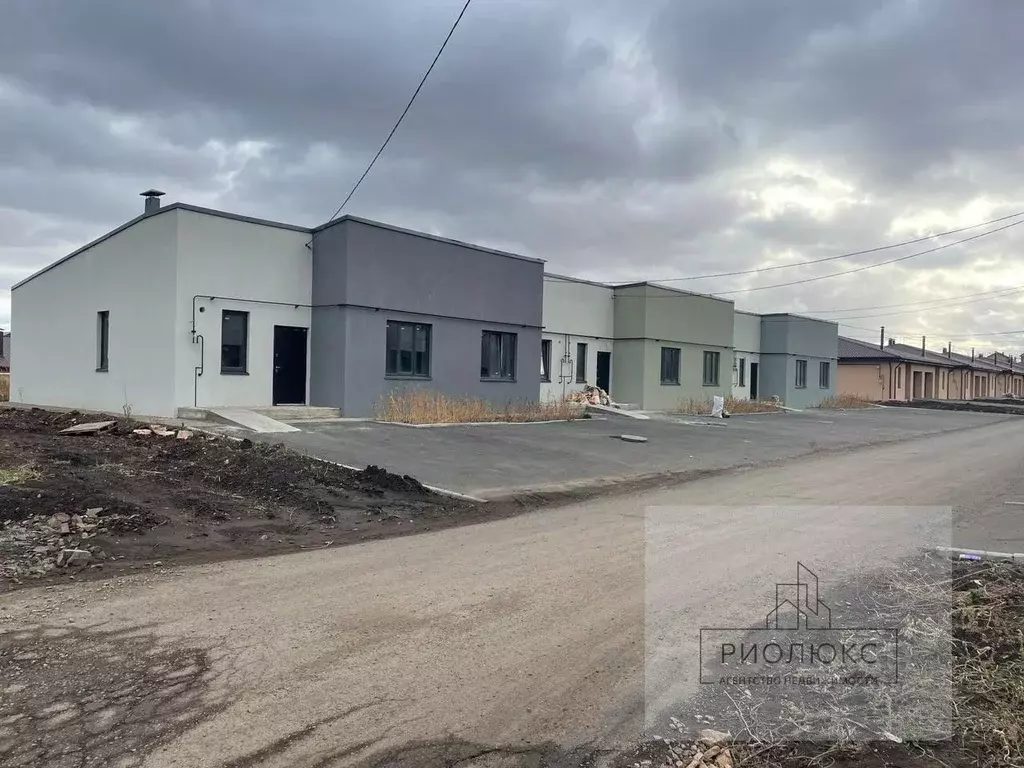 Таунхаус в Челябинская область, Магнитогорск Счастливый кп, ул. ... - Фото 2