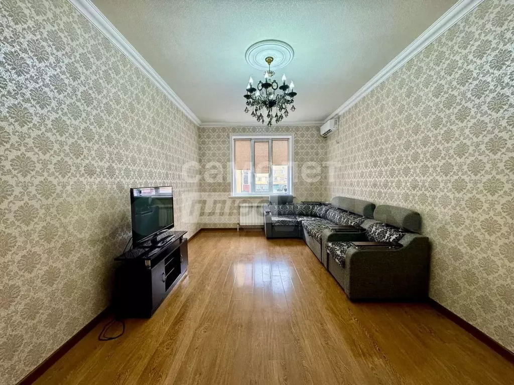 2-к. квартира, 80 м, 2/6 эт. - Фото 1