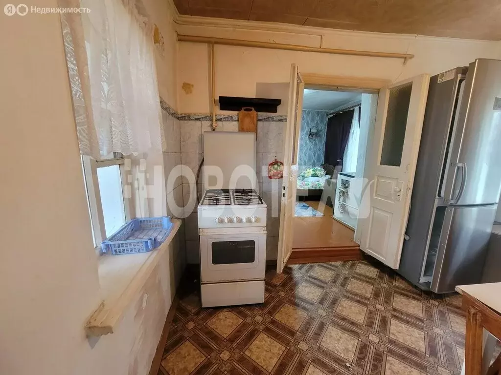 Дом в станица Каневская, Вокзальная улица, 148 (45 м) - Фото 1