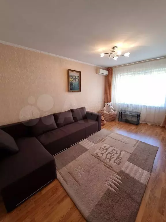 3-к. квартира, 60 м, 6/9 эт. - Фото 0