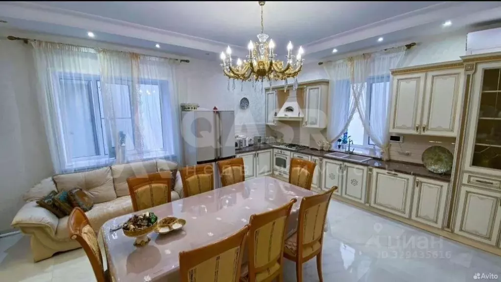Дом в Дагестан, Махачкала ул. Эльдарова (180 м) - Фото 1