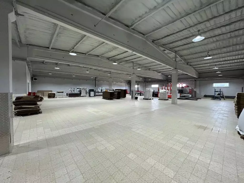 Склад в Московская область, Можайский муниципальный округ, пос. ... - Фото 1